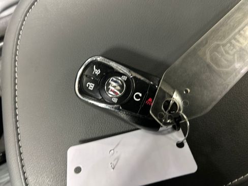 Used 2023 Buick Enclave Essence w/ Experience Buick Package image 22