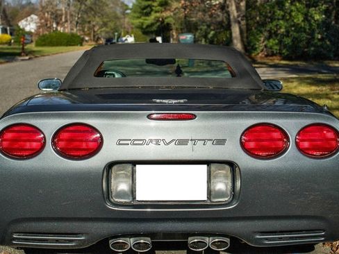 Used 2003 Chevrolet Corvette Convertible w/ Preferred Equipment Group1 image 81