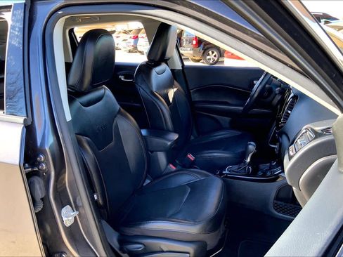 Used 2020 Jeep Compass Limited image 8