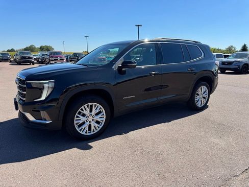 Used 2024 GMC Acadia Elevation AWD/4WD image 4