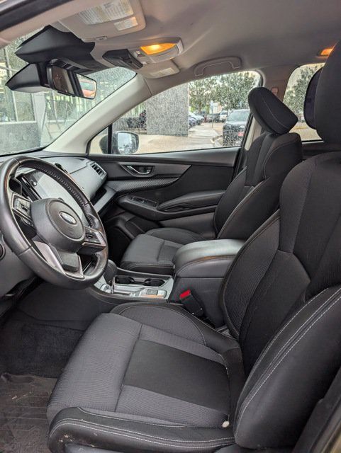 Used 2024 Subaru Ascent Premium w/ Convenience Package AWD/4WD image 2