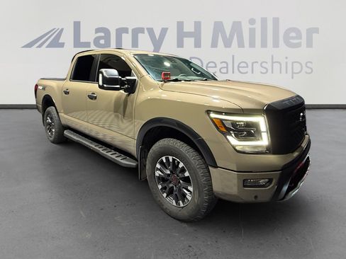 Certified 2024 Nissan Titan PRO-4X w/ Pro-4x Convenience Package image 7