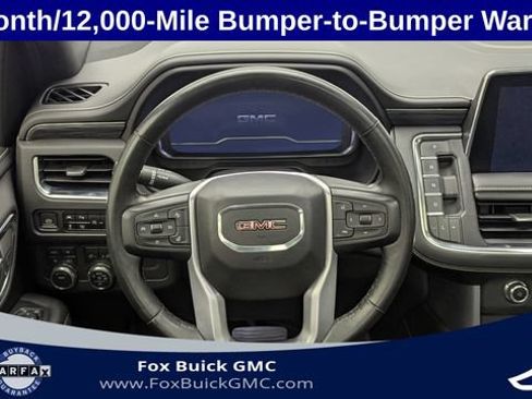 Certified 2023 GMC Yukon XL SLT w/ SLT Premium Package AWD/4WD image 10