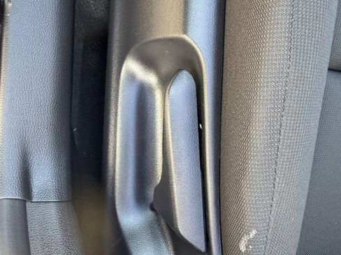 Used 2025 Toyota Corolla LE image 11