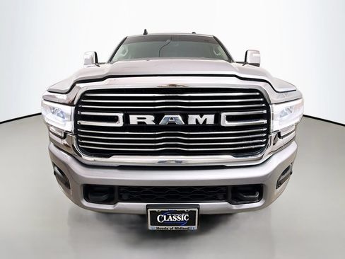 Used 2024 RAM 2500 Laramie w/ Safety Group AWD/4WD image 2