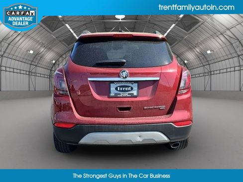 Used 2022 Buick Encore Preferred image 7
