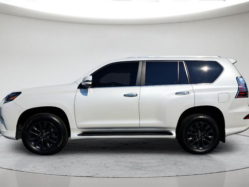Used 2023 Lexus GX 460 Premium w/ Premium Package AWD/4WD image 14