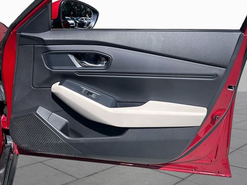 Certified 2024 Honda Accord EX image 23