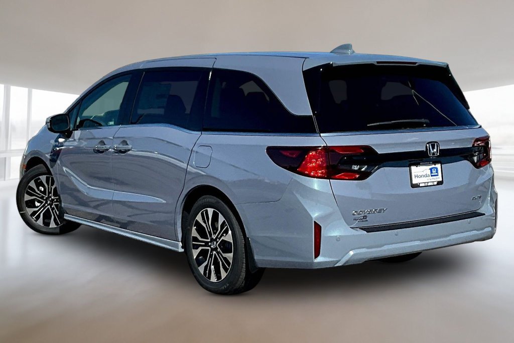 New 2027 Honda Odyssey Elite image 3