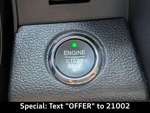 Used 2019 Ford F250 Lariat w/ Lariat Ultimate Package AWD/4WD image 47