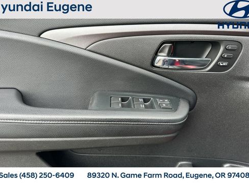 Used 2022 Honda Ridgeline RTL image 12