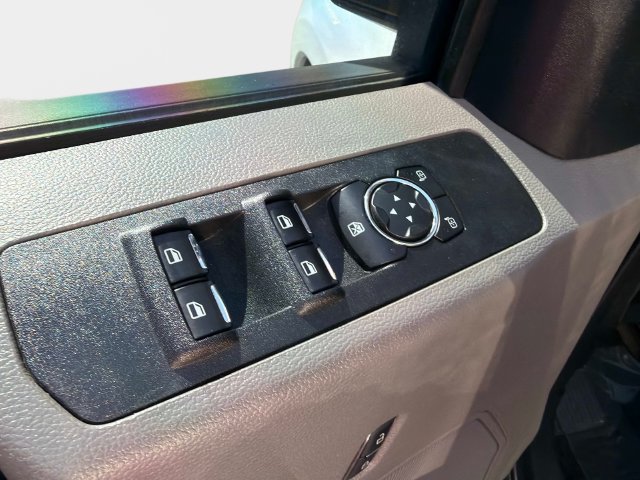 Used 2021 Ford F350 XLT AWD/4WD image 13