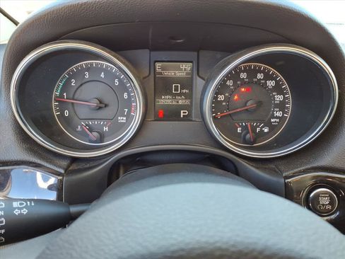 Used 2013 Jeep Grand Cherokee Laredo image 27