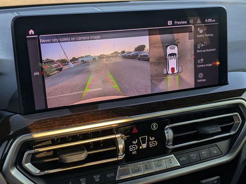 Used 2023 BMW X3 xDrive30i w/ Premium Package image 24