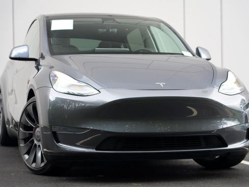 Used 2020 Tesla Model Y Long Range AWD/4WD image 4