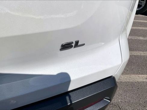 New 2026 Nissan Pathfinder SL image 9