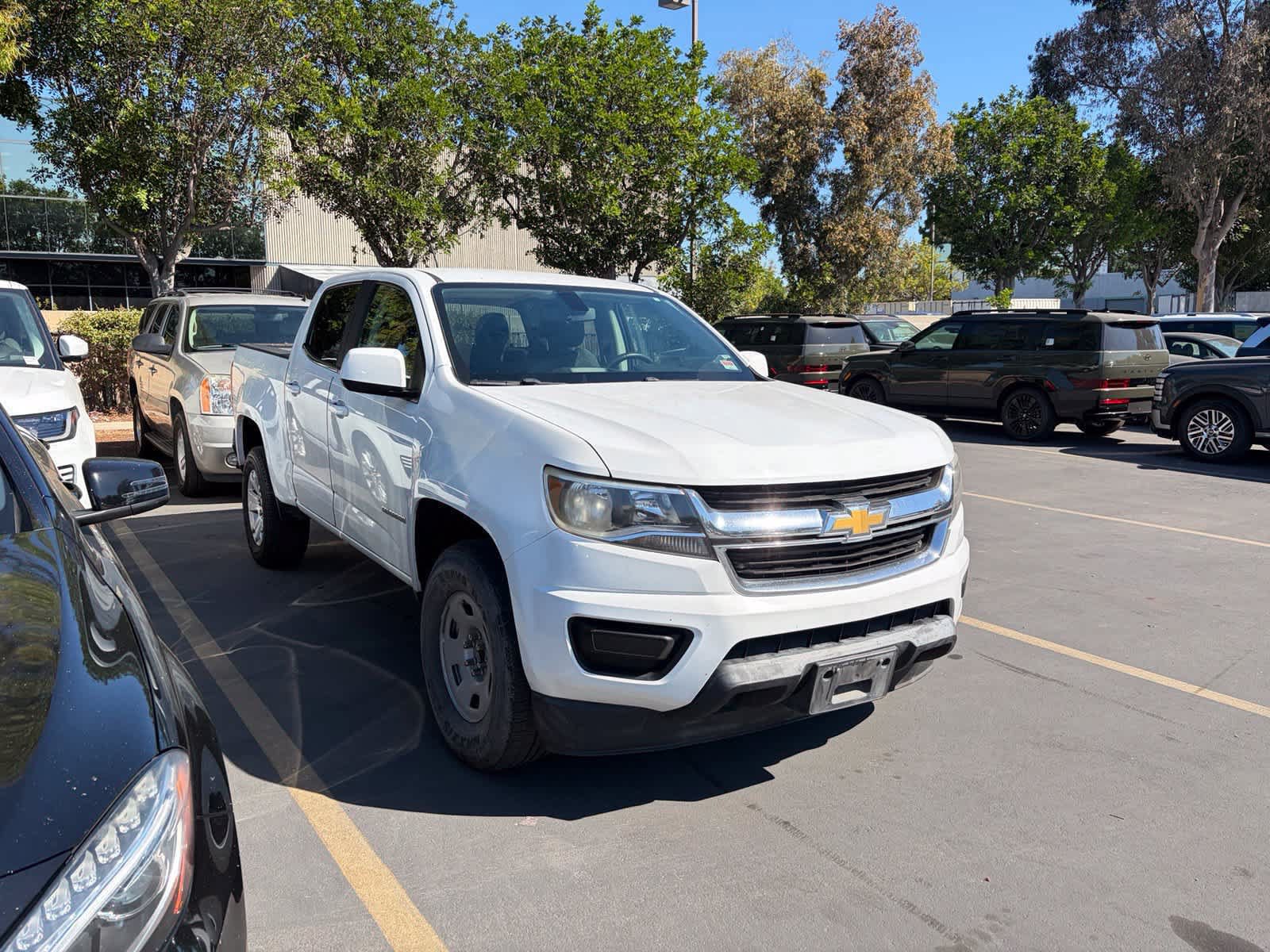 Used 2018 Chevrolet Colorado LT RWD image 2