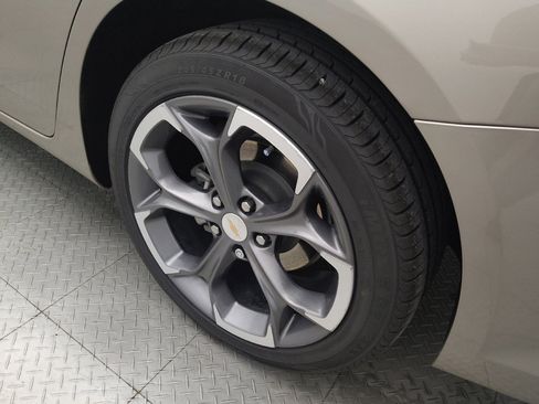 Used 2024 Chevrolet Malibu LT FWD image 31
