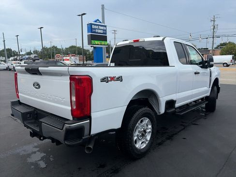New 2027 Ford F250 XLT w/ Snow Plow Prep Package AWD/4WD image 12