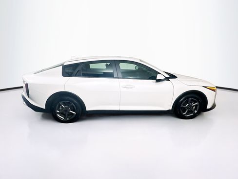Used 2025 Kia K4 FWD image 10