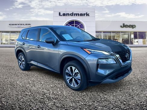 Used 2023 Nissan Rogue SV image 20