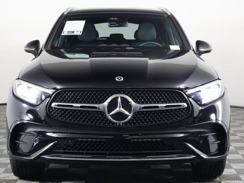 Certified 2026 Mercedes-Benz GLC 300 image 2