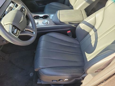 Used 2025 Genesis GV80 2.5T Advanced image 26