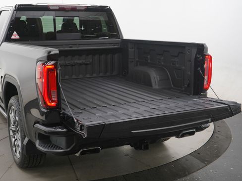 Used 2023 GMC Sierra 1500 Denali Ultimate image 12