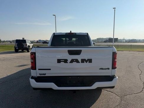 Used 2025 RAM 1500 Big Horn AWD/4WD image 13