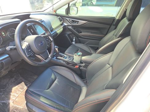 Used 2023 Subaru Crosstrek 2.5i Limited AWD/4WD image 7