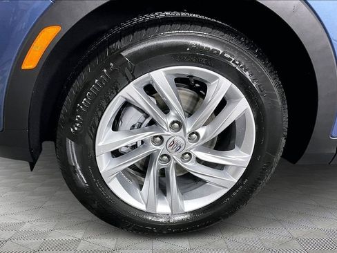 New 2025 Buick Envista Sport Touring w/ Convenience I Package FWD image 13