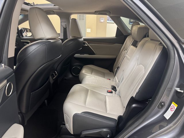 Used 2019 Lexus RX 350L FWD image 23