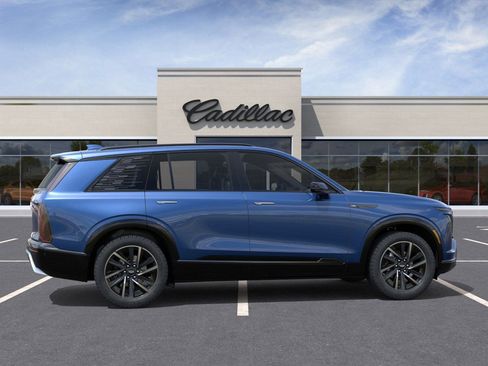New 2026 Cadillac Vistiq Sport image 5