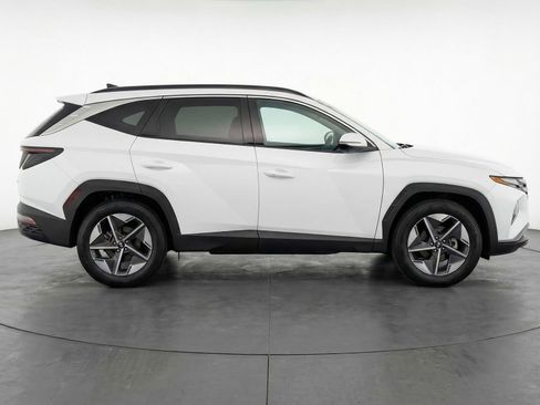 Used 2025 Hyundai Tucson SEL image 11