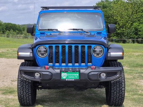 Used 2022 Jeep Gladiator Rubicon w/ LED Lighting Group AWD/4WD image 3