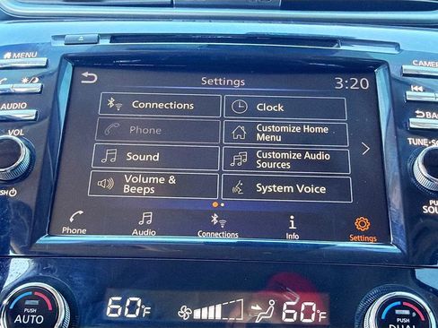 Used 2020 Nissan Murano SV image 30