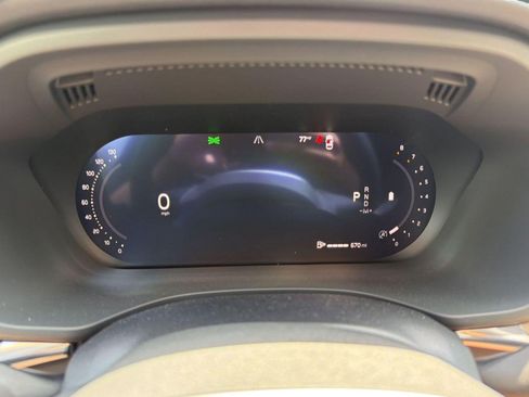 New 2026 Volvo XC60 B5 Plus w/ Protection Package Premier AWD/4WD image 20