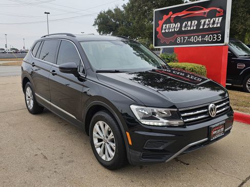 Used 2018 Volkswagen Tiguan SE image 6