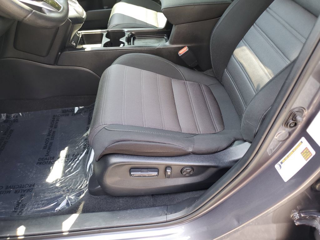 Used 2021 Honda CR-V EX image 20
