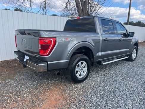 Used 2021 Ford F150 XLT w/ Equipment Group 301A Mid image 6