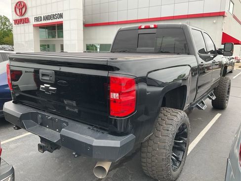 Used 2018 Chevrolet Silverado 2500 LTZ w/ Duramax Plus Package AWD/4WD image 7