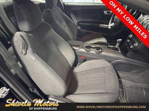 Used 2022 Ford Mustang Coupe image 31