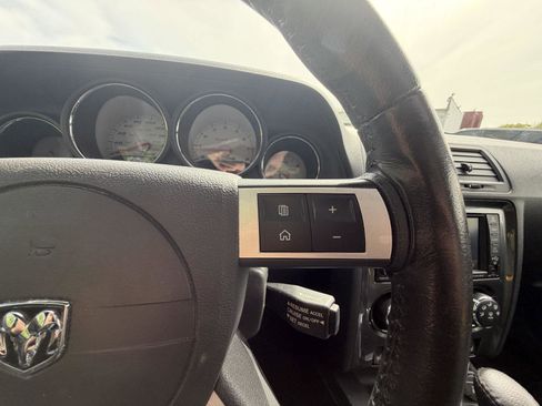 Used 2010 Dodge Challenger SRT8 w/ SRT Option Group II RWD image 19