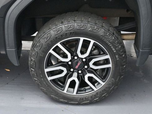 Used 2021 GMC Sierra 1500 AT4 image 32