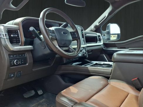 Used 2024 Ford F250 King Ranch w/ Tremor Off-Road Package AWD/4WD image 27