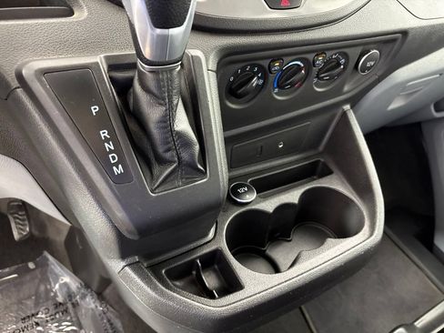 Used 2016 Ford Transit 350 XLT RWD image 41