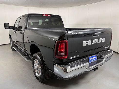 Used 2026 RAM 2500 Big Horn AWD/4WD image 6