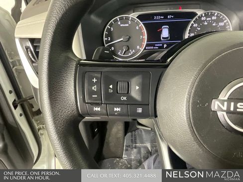 Used 2022 Nissan Rogue SV FWD image 41