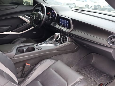 Used 2022 Chevrolet Camaro LT w/ RS Package image 29