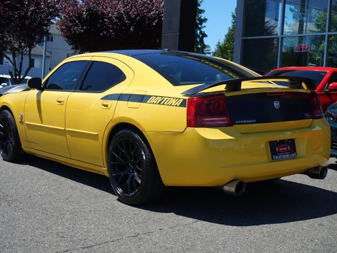 Used 2006 Dodge Charger R/T RWD image 3